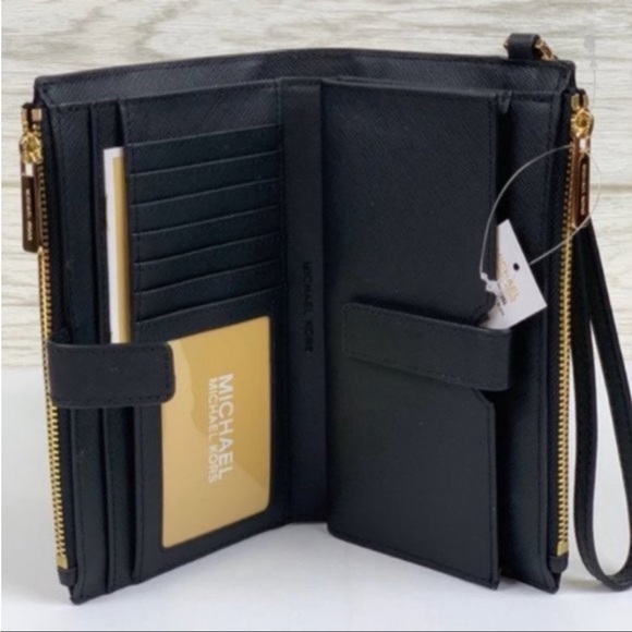 Michael Kors DoubleZip Wallet
Wristlet Black - Picture 3 of 7